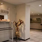 San Martin Otel 2*